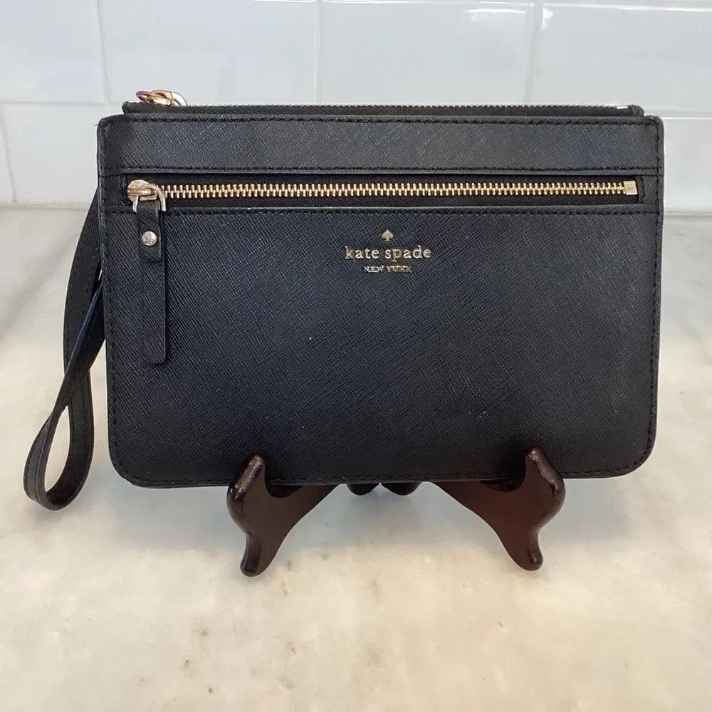 Kate Spade Cross Grain Medium Leather Wristlet Clutch